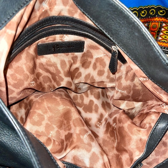 B Makowsky Leather Shoulder Bag - Picture 12 of 12